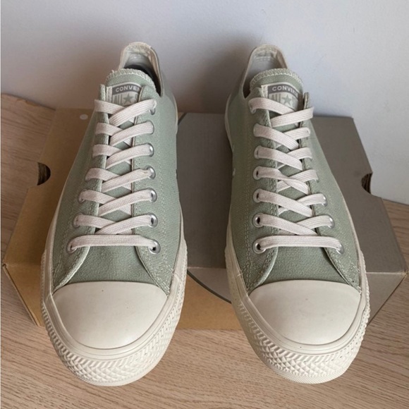 Converse Chuck Taylor Low “Multicolor"- M 11.5- W 13.5 - Picture 6 of 12